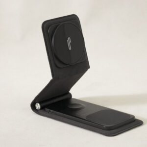 Ugly Rubber ładowarka indukcyjna MS WALLET 15W 3w1 składana czarna