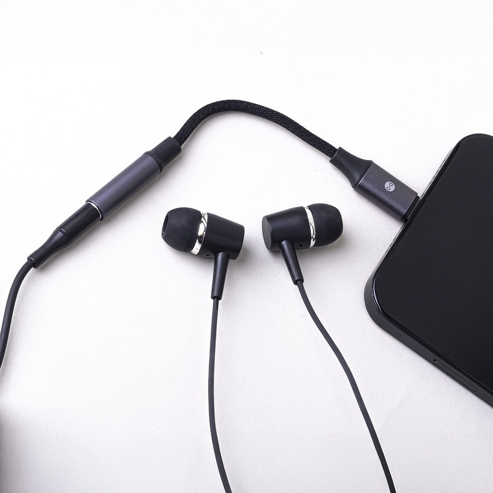 Forever adapter audio AJL-01 jack 3,5 mm - Lightning czarny - obrazek 4