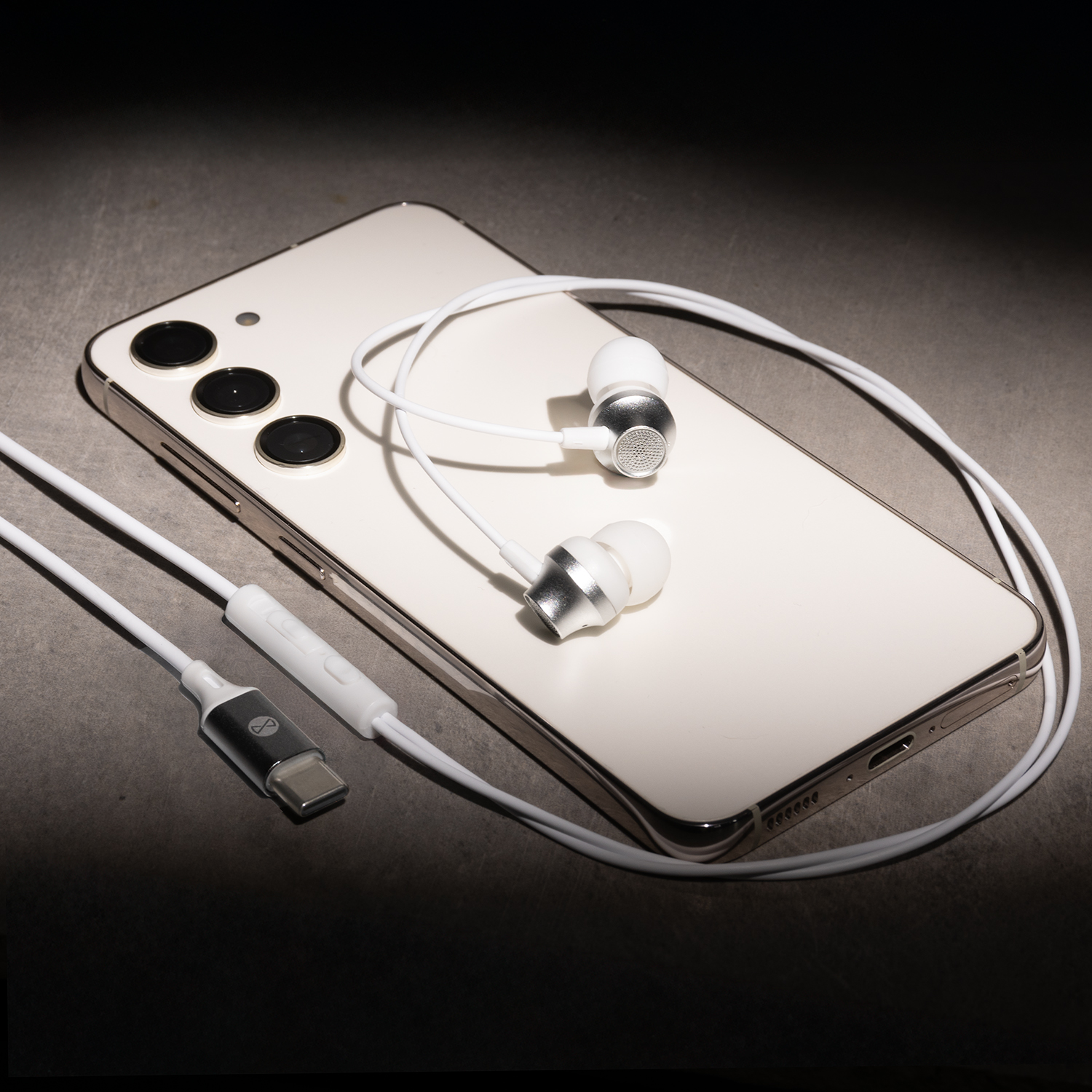 Forever słuchawki przewodowe EP-02 dokanałowe USB-C białe - obrazek 4