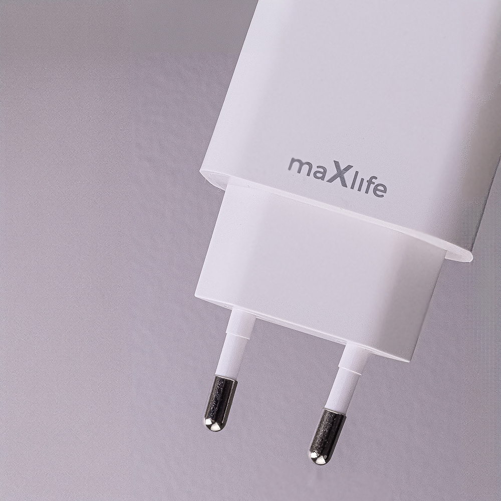 Maxlife ładowarka sieciowa PD QC MXTC-06-20AC 1x USB-C 1x USB 20W biała + kabel USB-C - Lightning 20W - obrazek 6