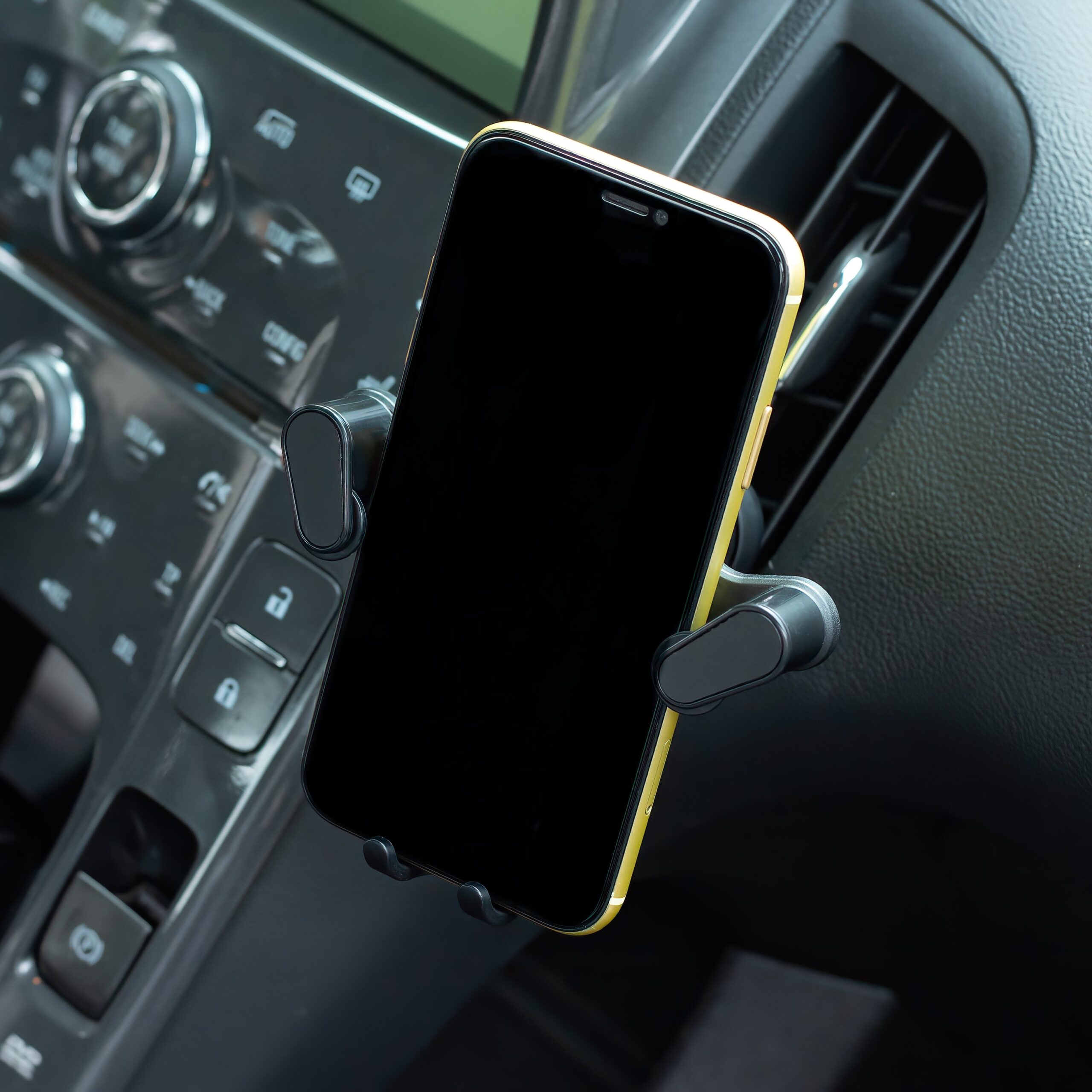 Maxlife uchwyt samochodowy do kratki MXCH-05 czarny - obrazek 7