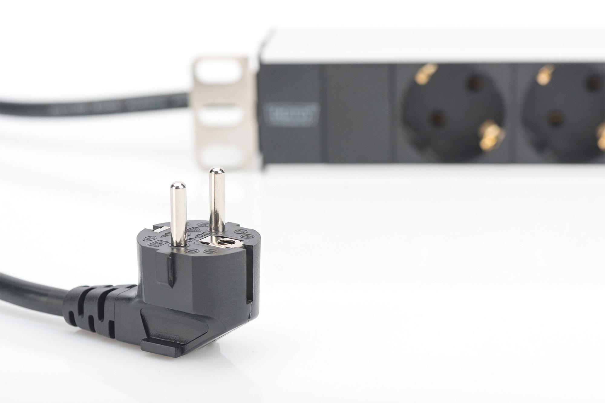 Listwa zasilająca DIGITUS 19" 1U 8 gniazd 16A 2m - obrazek 3