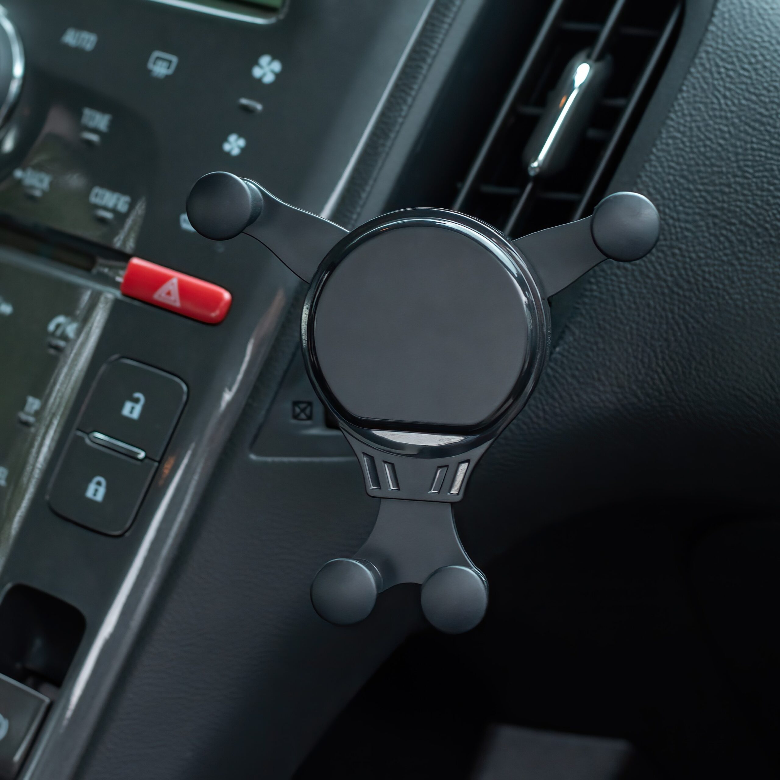 Maxlife uchwyt samochodowy do kratki MXCH-06 czarny - obrazek 5